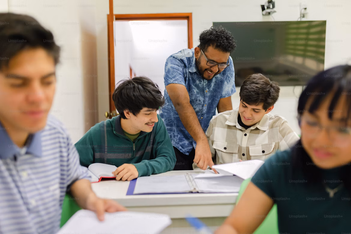 premium photo 1682787494977 d013bb5a8773